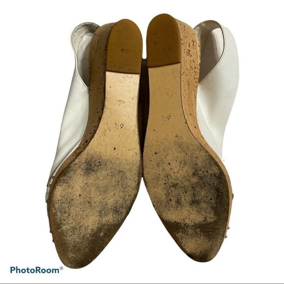 Vintage André Assous White and gold studded Soft Leather Wedges - Picture 6 of 6